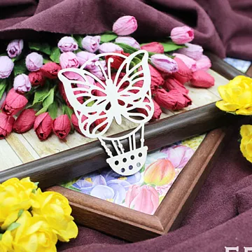 Украшение из чипборда "Бабочка в воздушном шаре 2003" (Fantasy)