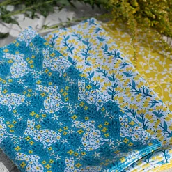 Отрез ткани 50х50 см "Зайчики в траве" (Forestory)