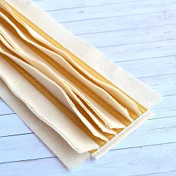 Переплет на 7 разворотов, цвет золотой, длина 30 см, шаг 0,7 см Переплет на 7 разворотов, цвет золотой, длина 30 см, шаг 0,7 см