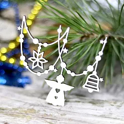 Украшение из чипборда "Бусы с подвесками 2" (LadyBug)