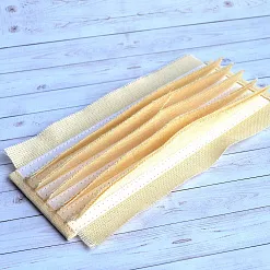 Переплет на 6 разворотов, цвет жемчуг, длина 20 см, шаг 1 см