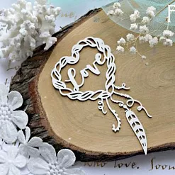 Украшение из чипборда "Love в рамке с перьями 806" (Fantasy)