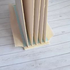 Переплет на 6 разворотов, с листами 20х20, цвет голубой, шаг 0,7 см