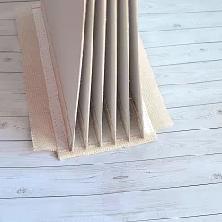 Переплет на 7 разворотов, с листами 20х30, цвет белый, шаг 1 см