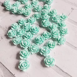 Набор акриловых украшений "Мятная роза" Набор акриловых украшений "Мятная роза"