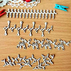 Набор украшений из чипборда "Новогодние гирлянды" (Матрешка) Набор украшений из чипборда "Новогодние гирлянды" (Матрешка)