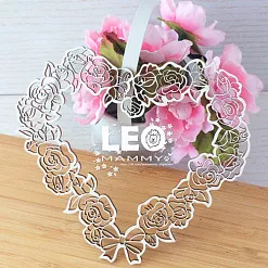 Украшение из чипборда "Ажурное сердце из роз" (LeoMammy) Украшение из чипборда "Ажурное сердце из роз" (LeoMammy)