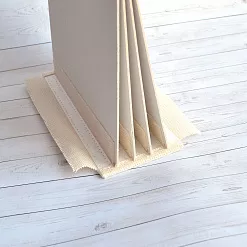 Переплет на 5 разворотов, с листами 15х15, цвет жемчуг, шаг 1 см Переплет на 5 разворотов, с листами 15х15, цвет жемчуг, шаг 1 см