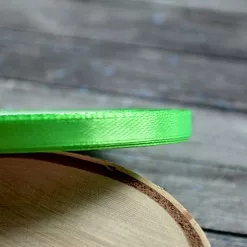 Лента атласная "Светло-зеленая", ширина 0,6 см, длина 22 м