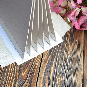 Переплет на 7 разворотов, с листами 20х20 см, цвет белый, шаг 1,5 см