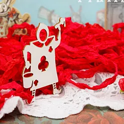 Украшение из чипборда "Карточный страж треф" (Fantasy)