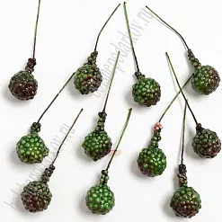 Букет ягод "Зелено-коричневый", 1,6 см, 10 шт Букет ягод "Зелено-коричневый", 1,6 см, 10 шт