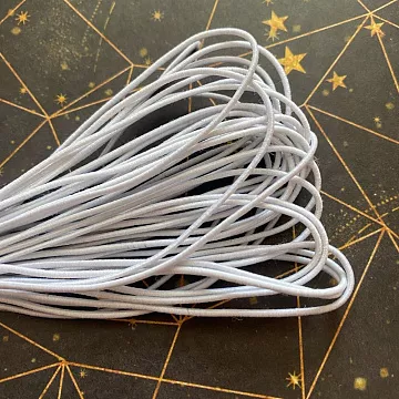 Шнур-резинка "Белая", толщина 1 мм, длина 10 м (Magic Hobby)