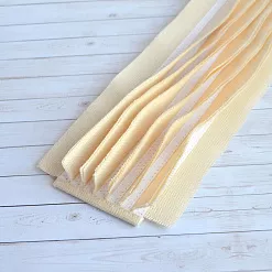 Переплет на 7 разворотов, цвет жемчуг, длина 30 см, шаг 0,7 см