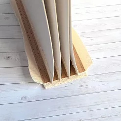 Переплет на 5 разворотов, с листами 20х25, цвет крафт, шаг 1 см Переплет на 5 разворотов, с листами 20х25, цвет крафт, шаг 1 см