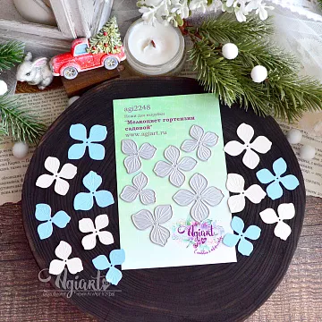 Нож "Мелкоцвет гортензии садовой" 4,1х4,2 см (Agiart)